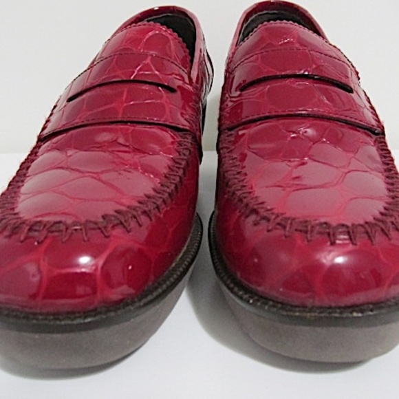 Donald J Pliner Dark Red Loafers, Size 7 - Picture 3 of 6